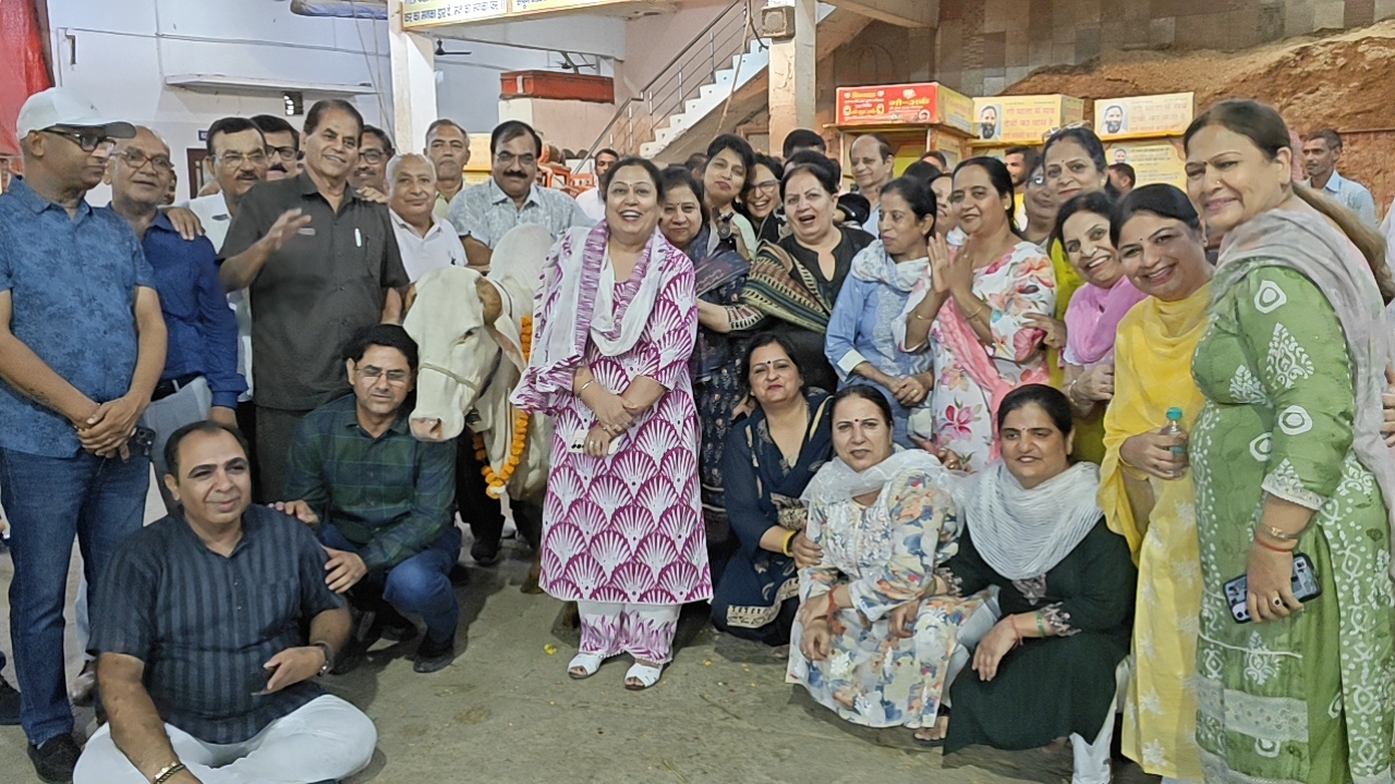Bharat Vikas Parishad–Krishna Branch Organizes Gau Seva and Devotional Music Evening